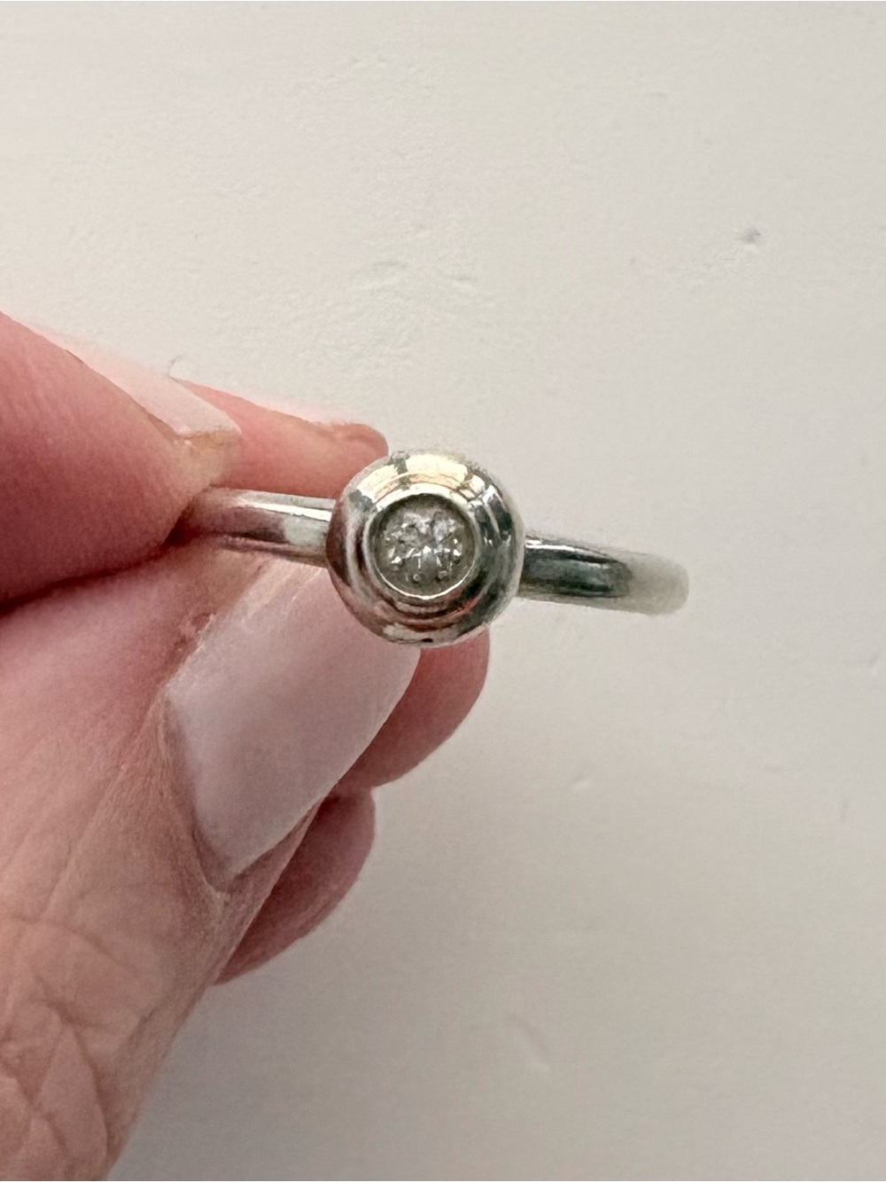 James Avery Remembrance Ring | Lab White Sapphire | Size 6 | Sterling Silver